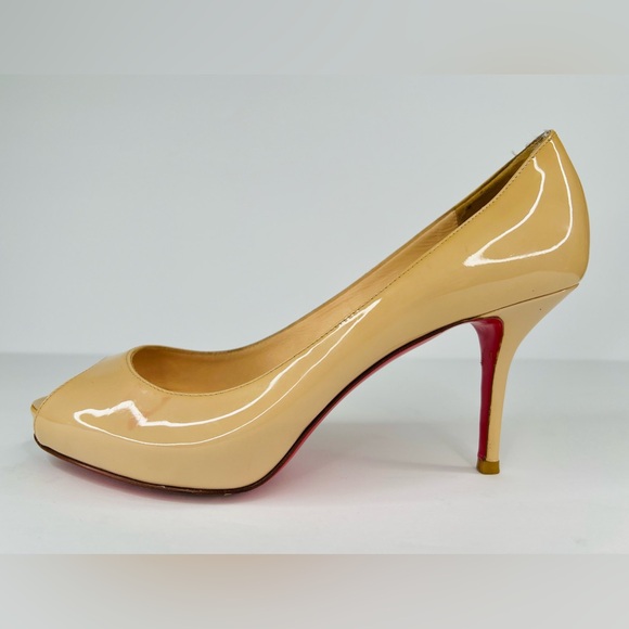 Christian Louboutin Nude Patent Leather Peep Toe Stilleto Heel Pumps Size EU 38 - Picture 1 of 9